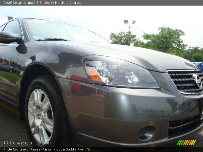 Smoke Metallic / Charcoal 2006 Nissan Altima 2.5 S