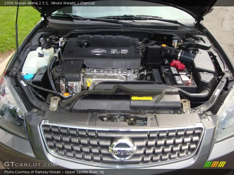 Smoke Metallic / Charcoal 2006 Nissan Altima 2.5 S
