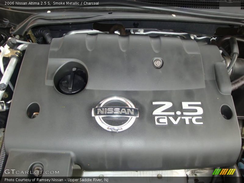 Smoke Metallic / Charcoal 2006 Nissan Altima 2.5 S