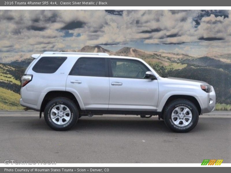 Classic Silver Metallic / Black 2016 Toyota 4Runner SR5 4x4