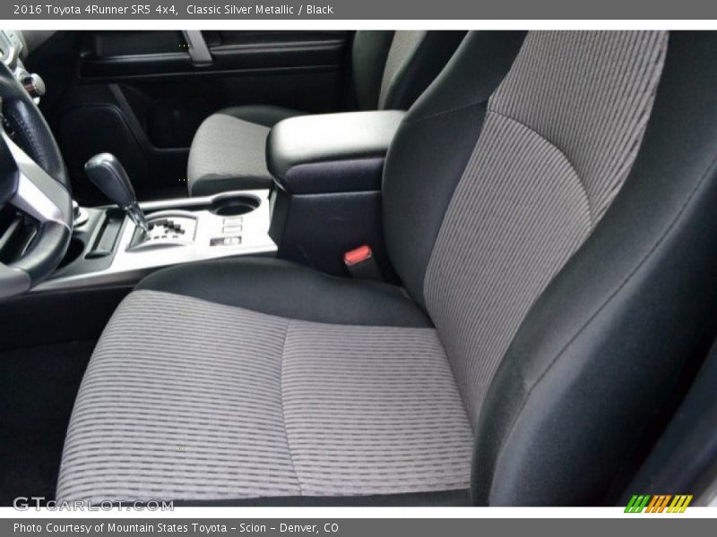 Classic Silver Metallic / Black 2016 Toyota 4Runner SR5 4x4