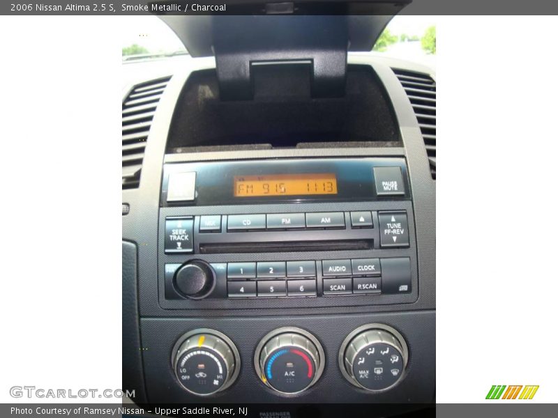 Smoke Metallic / Charcoal 2006 Nissan Altima 2.5 S