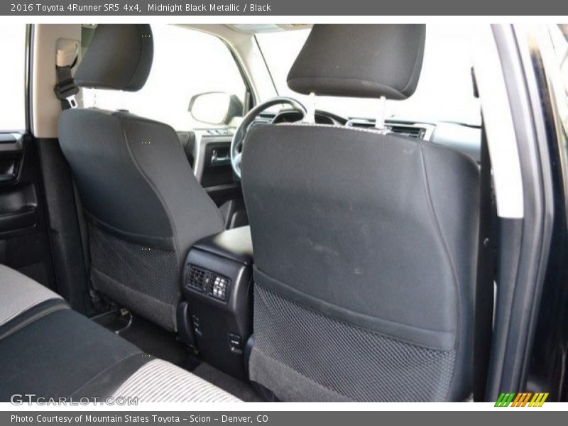 Midnight Black Metallic / Black 2016 Toyota 4Runner SR5 4x4