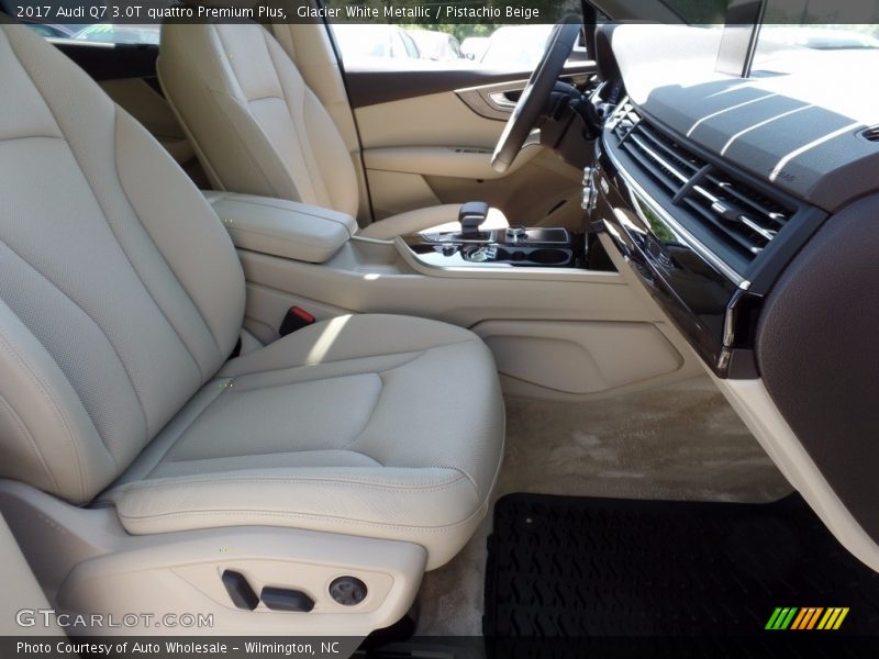 Glacier White Metallic / Pistachio Beige 2017 Audi Q7 3.0T quattro Premium Plus
