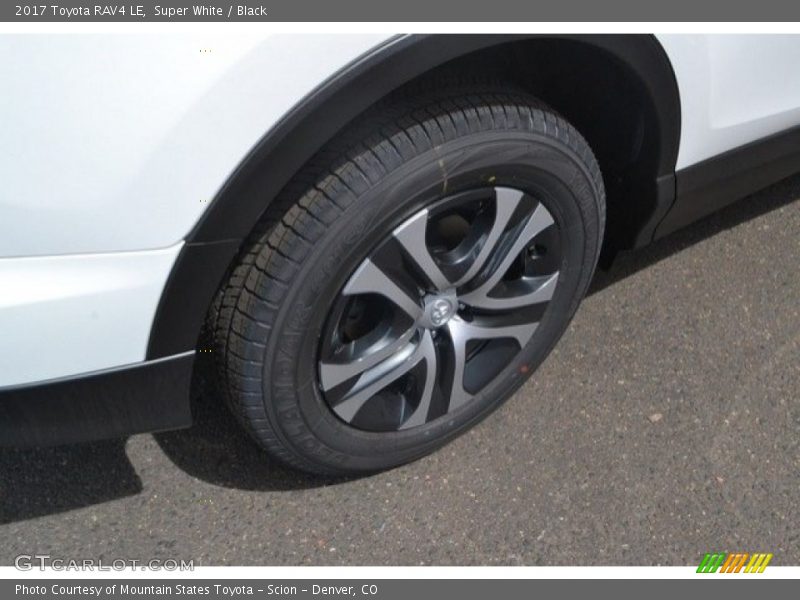 Super White / Black 2017 Toyota RAV4 LE