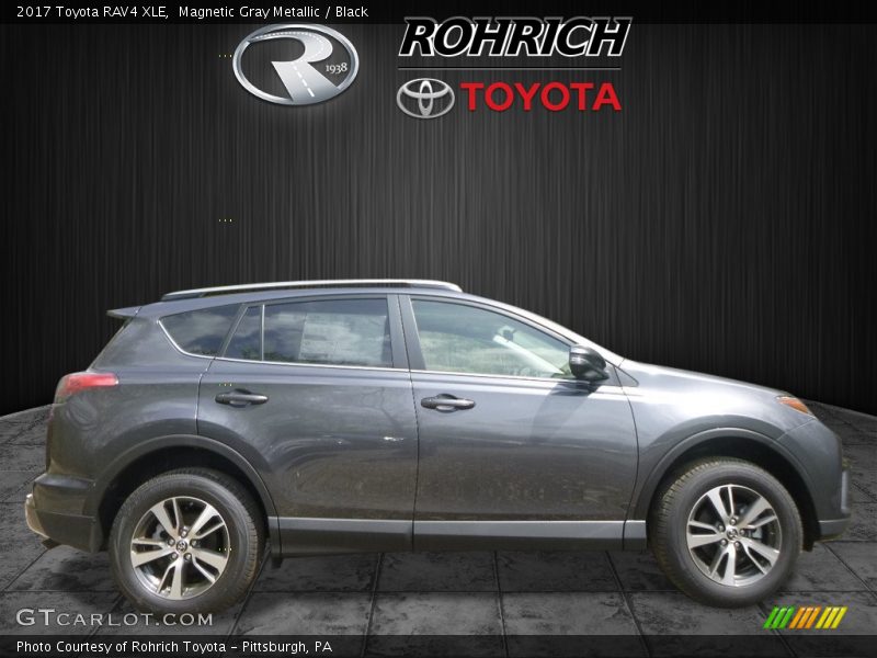 Magnetic Gray Metallic / Black 2017 Toyota RAV4 XLE