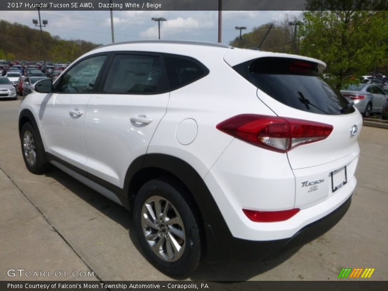 Dazzling White / Beige 2017 Hyundai Tucson SE AWD