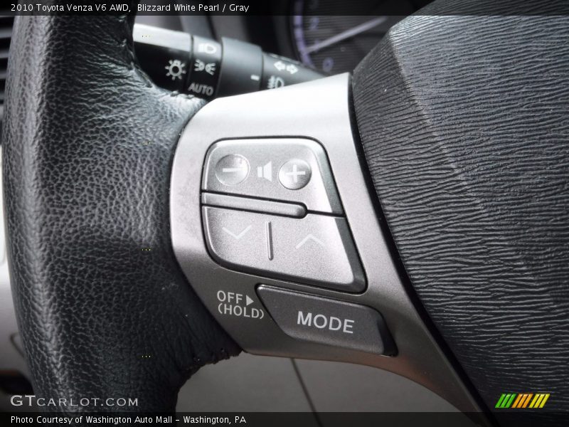 Blizzard White Pearl / Gray 2010 Toyota Venza V6 AWD