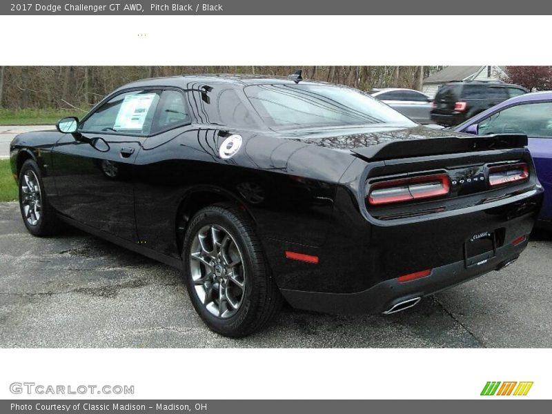 Pitch Black / Black 2017 Dodge Challenger GT AWD