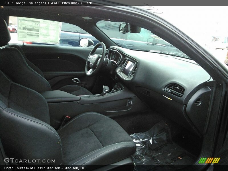 Pitch Black / Black 2017 Dodge Challenger GT AWD