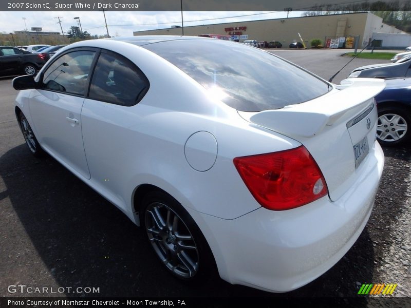 Super White / Dark Charcoal 2007 Scion tC