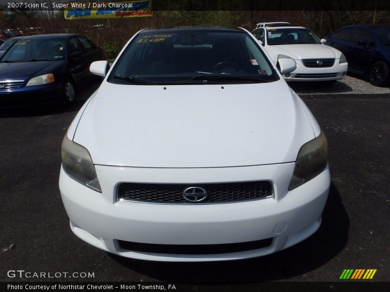 Super White / Dark Charcoal 2007 Scion tC