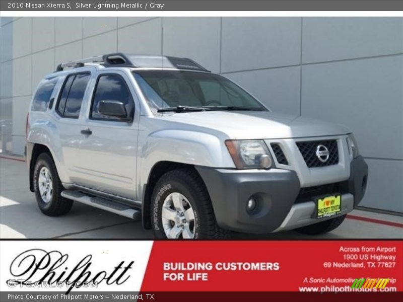 Silver Lightning Metallic / Gray 2010 Nissan Xterra S
