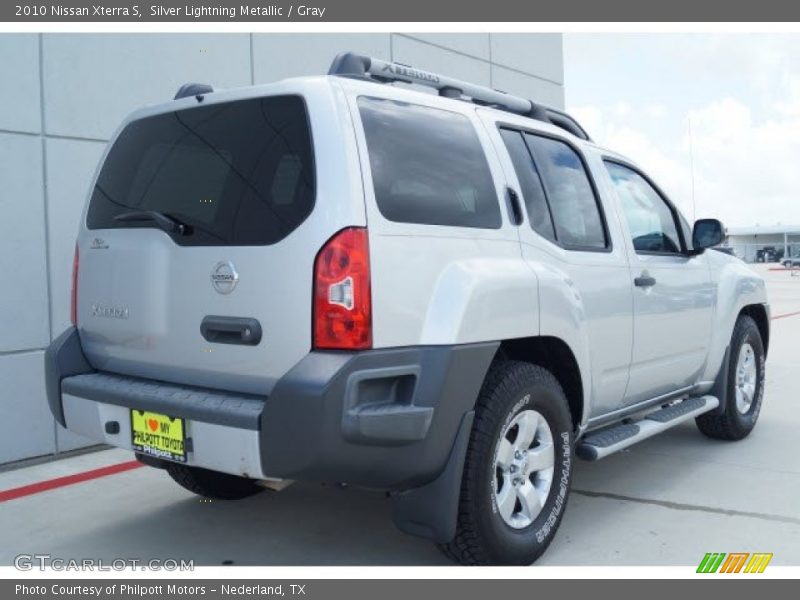 Silver Lightning Metallic / Gray 2010 Nissan Xterra S