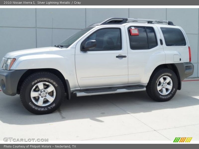 Silver Lightning Metallic / Gray 2010 Nissan Xterra S