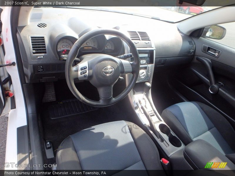 Super White / Dark Charcoal 2007 Scion tC