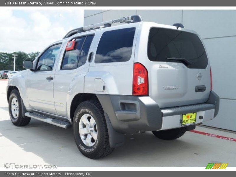 Silver Lightning Metallic / Gray 2010 Nissan Xterra S
