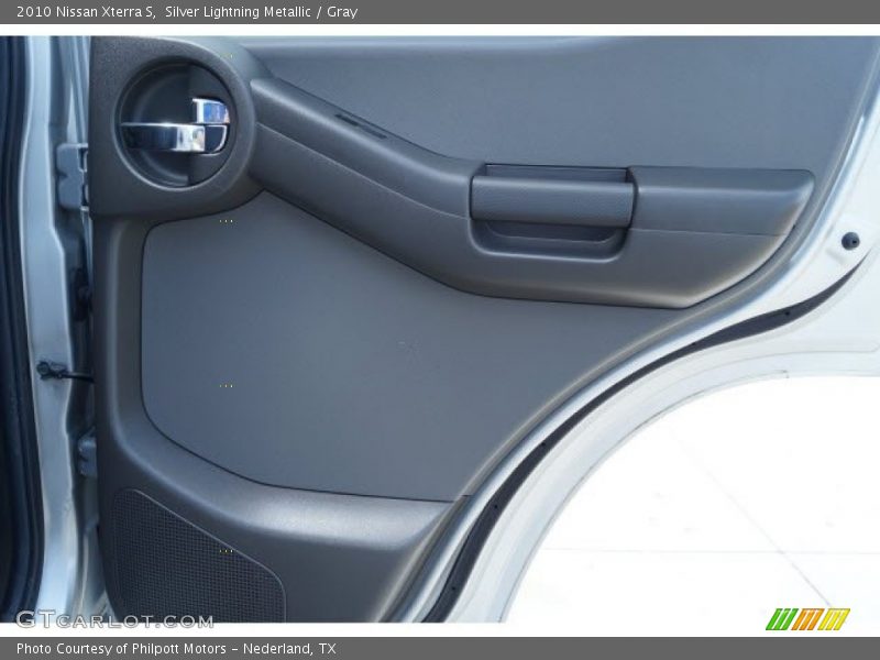 Silver Lightning Metallic / Gray 2010 Nissan Xterra S