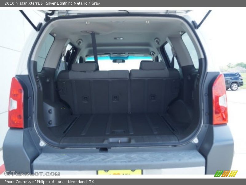 Silver Lightning Metallic / Gray 2010 Nissan Xterra S