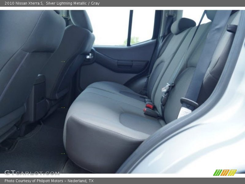 Silver Lightning Metallic / Gray 2010 Nissan Xterra S