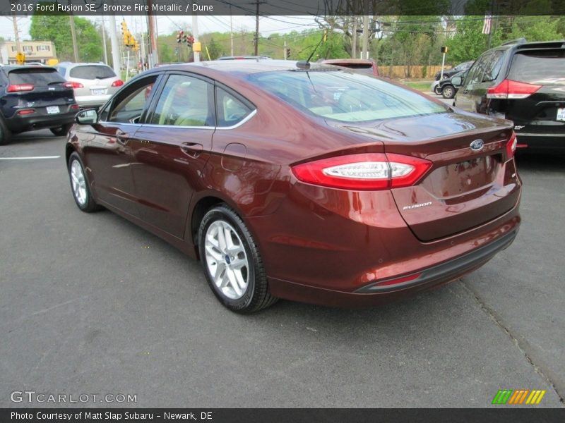 Bronze Fire Metallic / Dune 2016 Ford Fusion SE