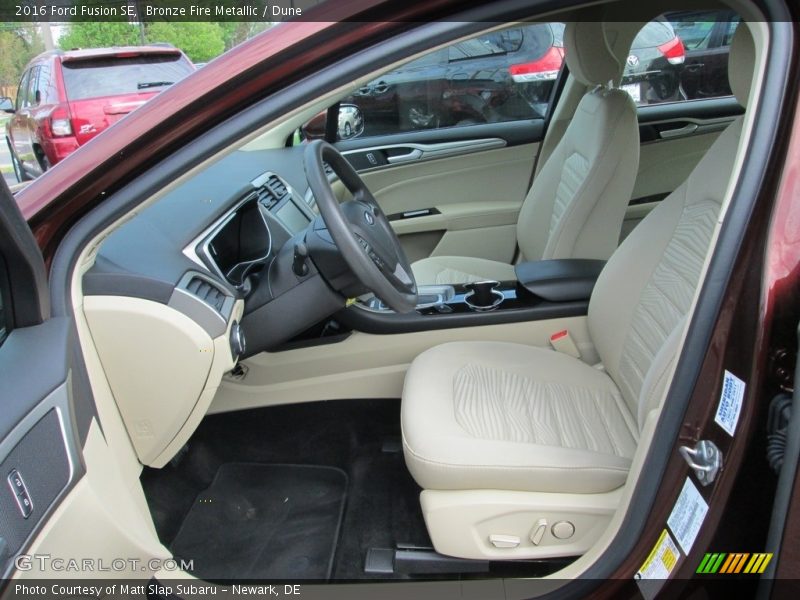 Bronze Fire Metallic / Dune 2016 Ford Fusion SE