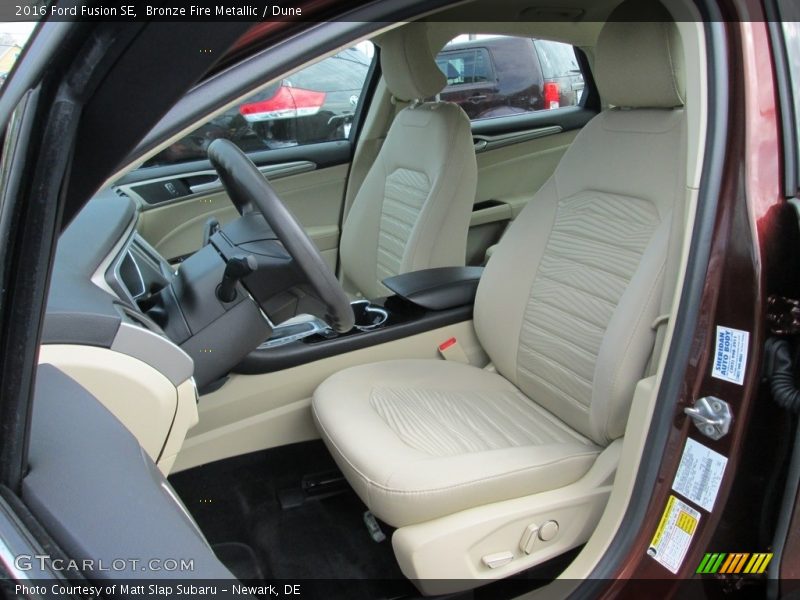 Bronze Fire Metallic / Dune 2016 Ford Fusion SE