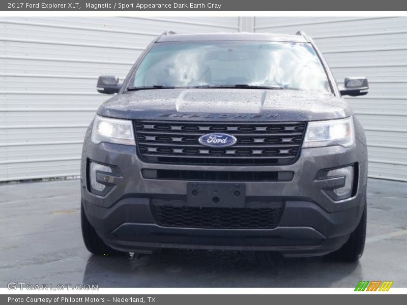 Magnetic / Sport Appearance Dark Earth Gray 2017 Ford Explorer XLT