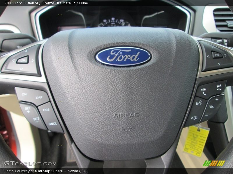 Bronze Fire Metallic / Dune 2016 Ford Fusion SE