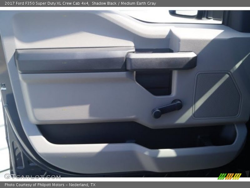 Shadow Black / Medium Earth Gray 2017 Ford F350 Super Duty XL Crew Cab 4x4