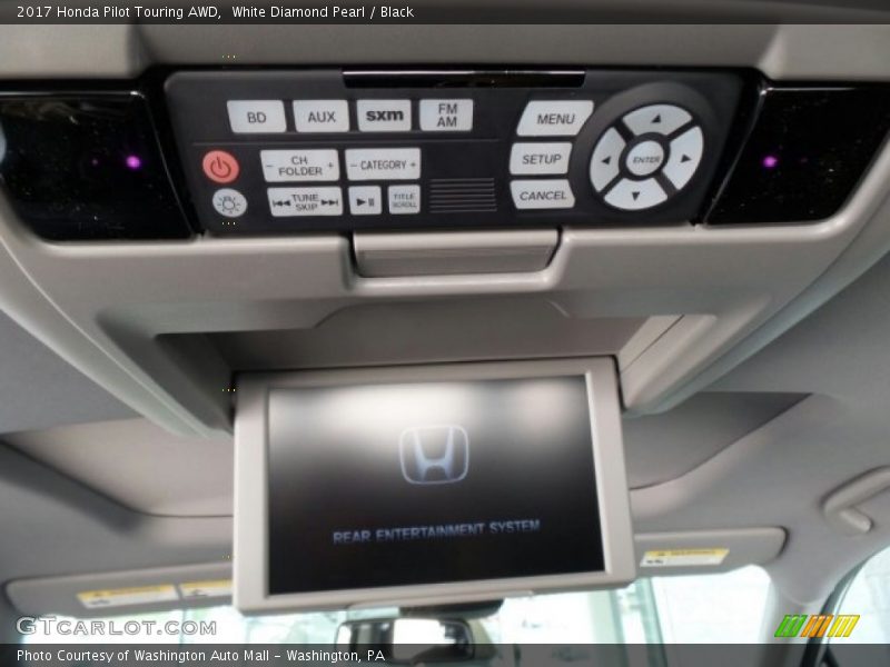 White Diamond Pearl / Black 2017 Honda Pilot Touring AWD