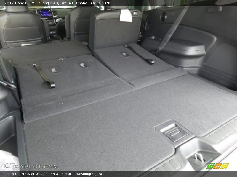 White Diamond Pearl / Black 2017 Honda Pilot Touring AWD