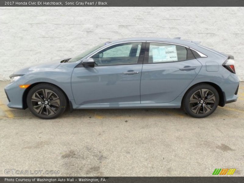 Sonic Gray Pearl / Black 2017 Honda Civic EX Hatchback