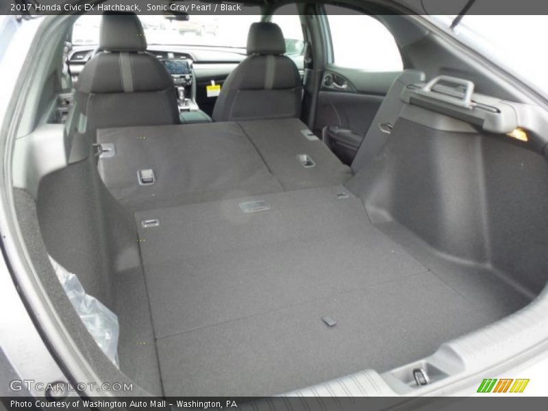 Sonic Gray Pearl / Black 2017 Honda Civic EX Hatchback