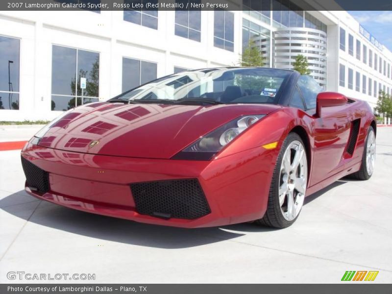 Front 3/4 View of 2007 Gallardo Spyder