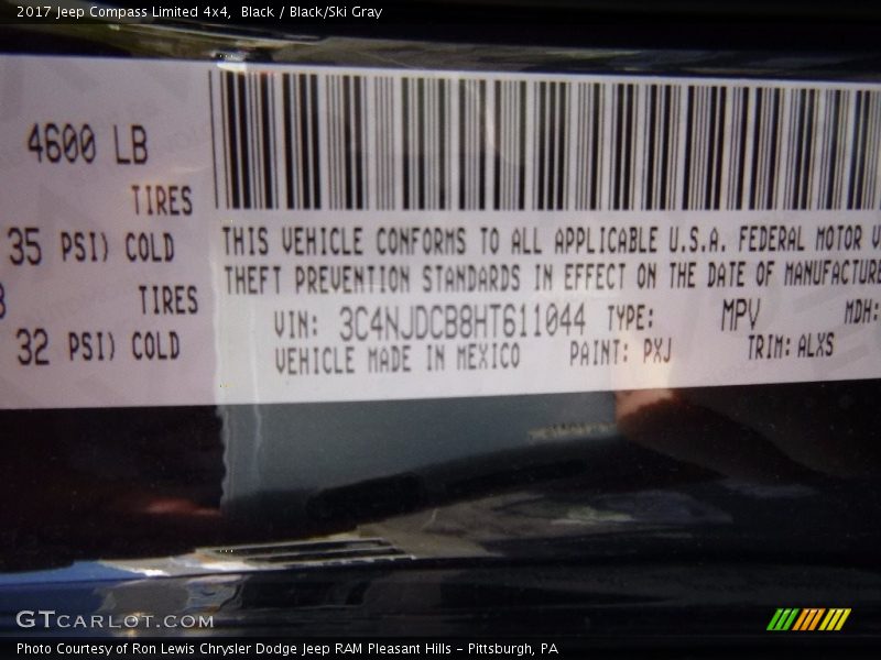 Black / Black/Ski Gray 2017 Jeep Compass Limited 4x4