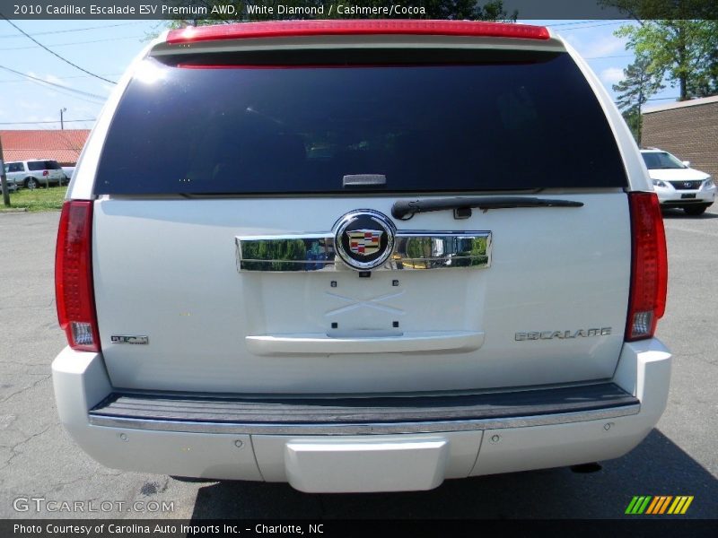 White Diamond / Cashmere/Cocoa 2010 Cadillac Escalade ESV Premium AWD