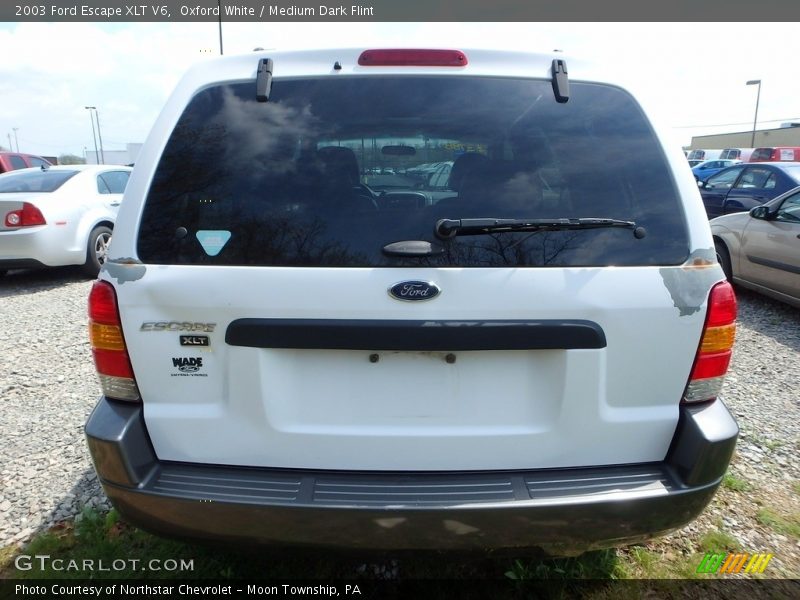Oxford White / Medium Dark Flint 2003 Ford Escape XLT V6