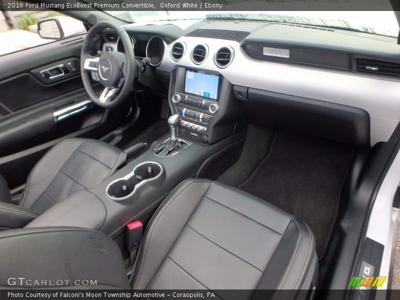 Dashboard of 2016 Mustang EcoBoost Premium Convertible