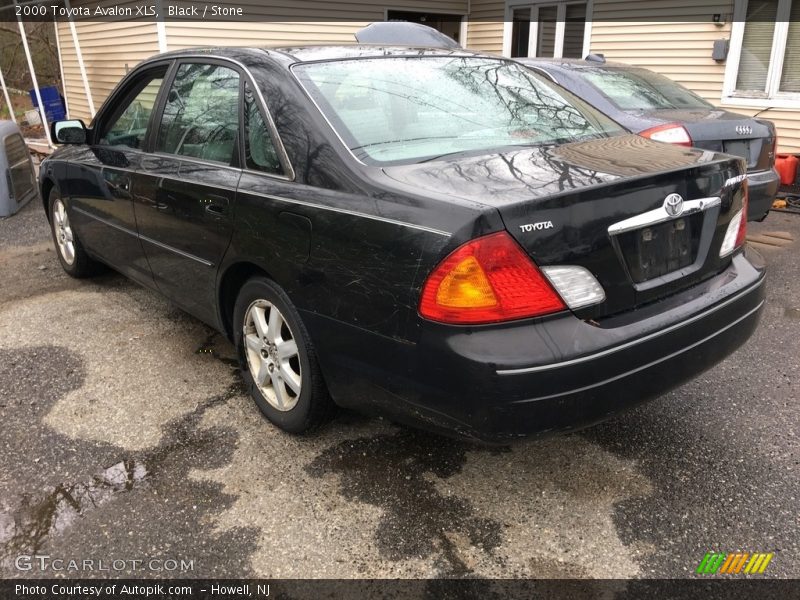 Black / Stone 2000 Toyota Avalon XLS