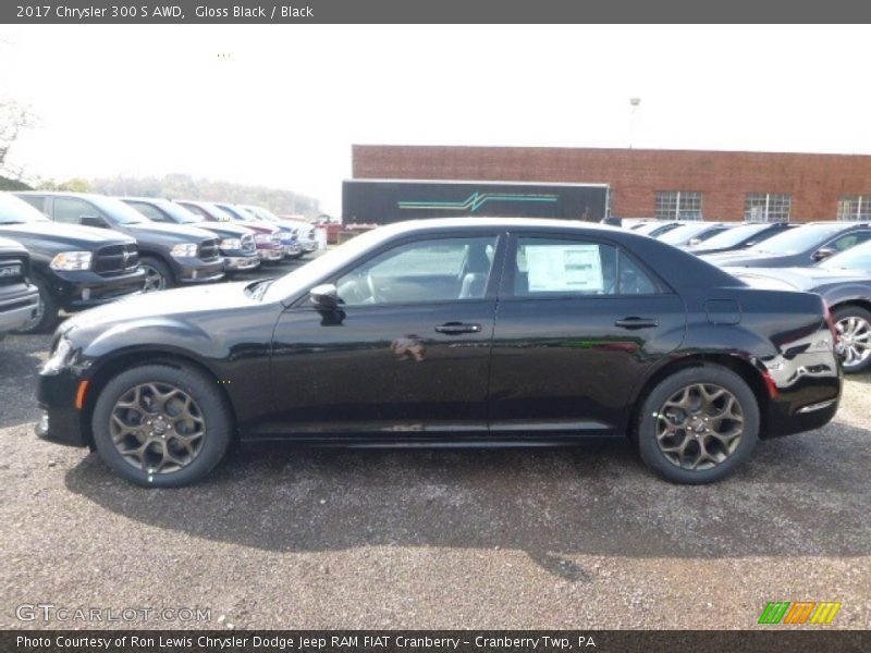 Gloss Black / Black 2017 Chrysler 300 S AWD