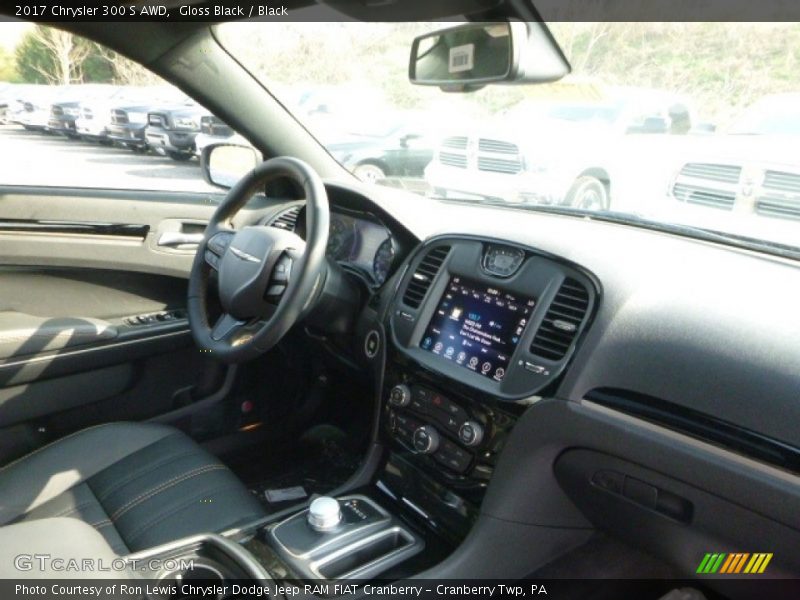 Gloss Black / Black 2017 Chrysler 300 S AWD