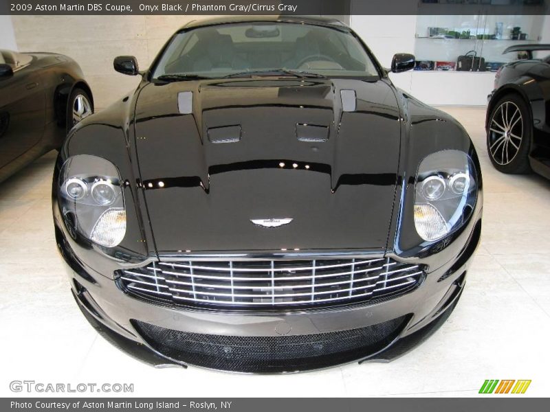 Onyx Black / Phantom Gray/Cirrus Gray 2009 Aston Martin DBS Coupe