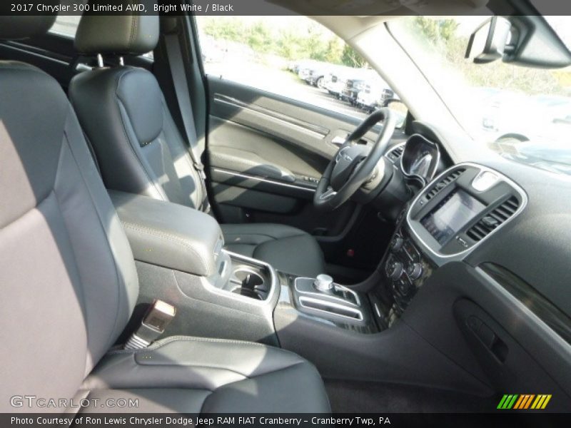 Bright White / Black 2017 Chrysler 300 Limited AWD