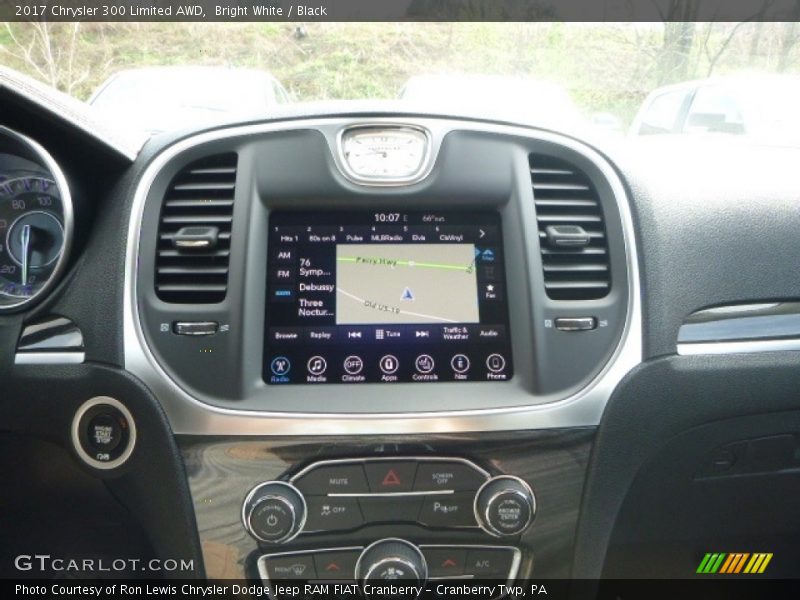Bright White / Black 2017 Chrysler 300 Limited AWD