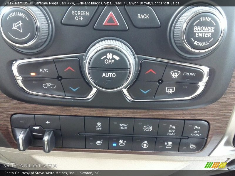 Controls of 2017 3500 Laramie Mega Cab 4x4