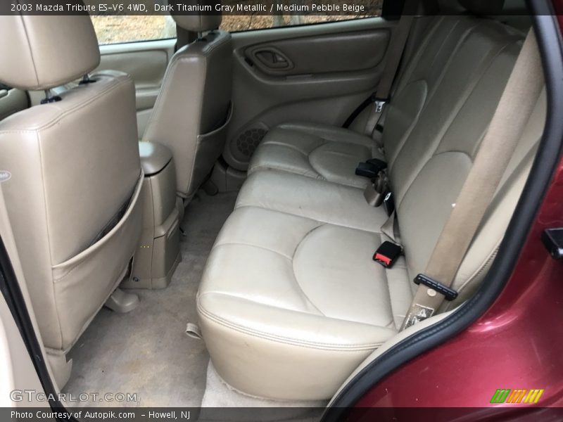 Rear Seat of 2003 Tribute ES-V6 4WD