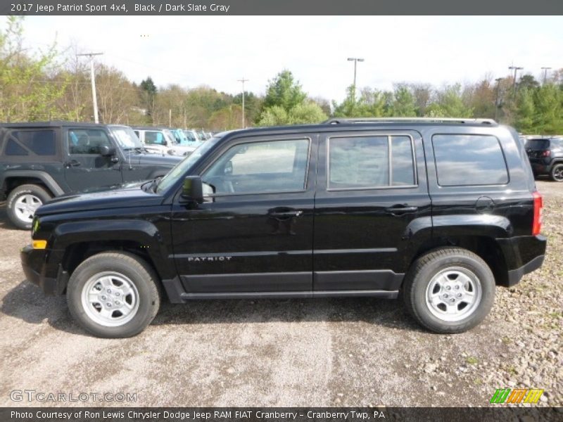 Black / Dark Slate Gray 2017 Jeep Patriot Sport 4x4