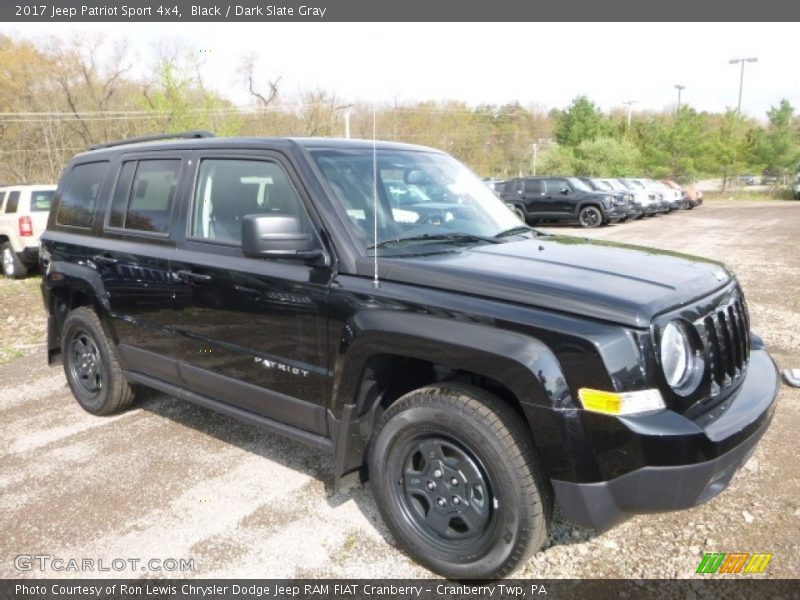 Black / Dark Slate Gray 2017 Jeep Patriot Sport 4x4