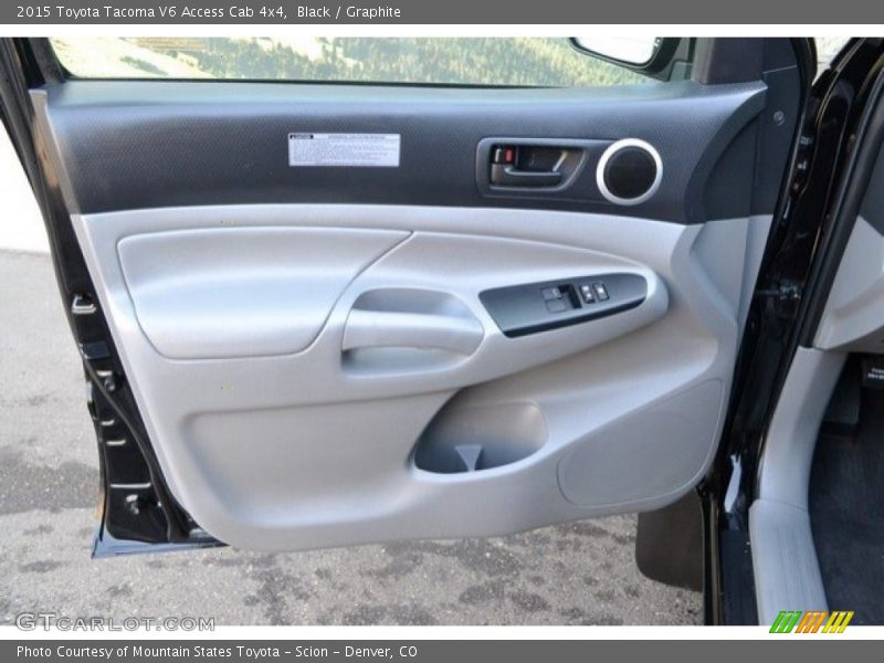 Black / Graphite 2015 Toyota Tacoma V6 Access Cab 4x4